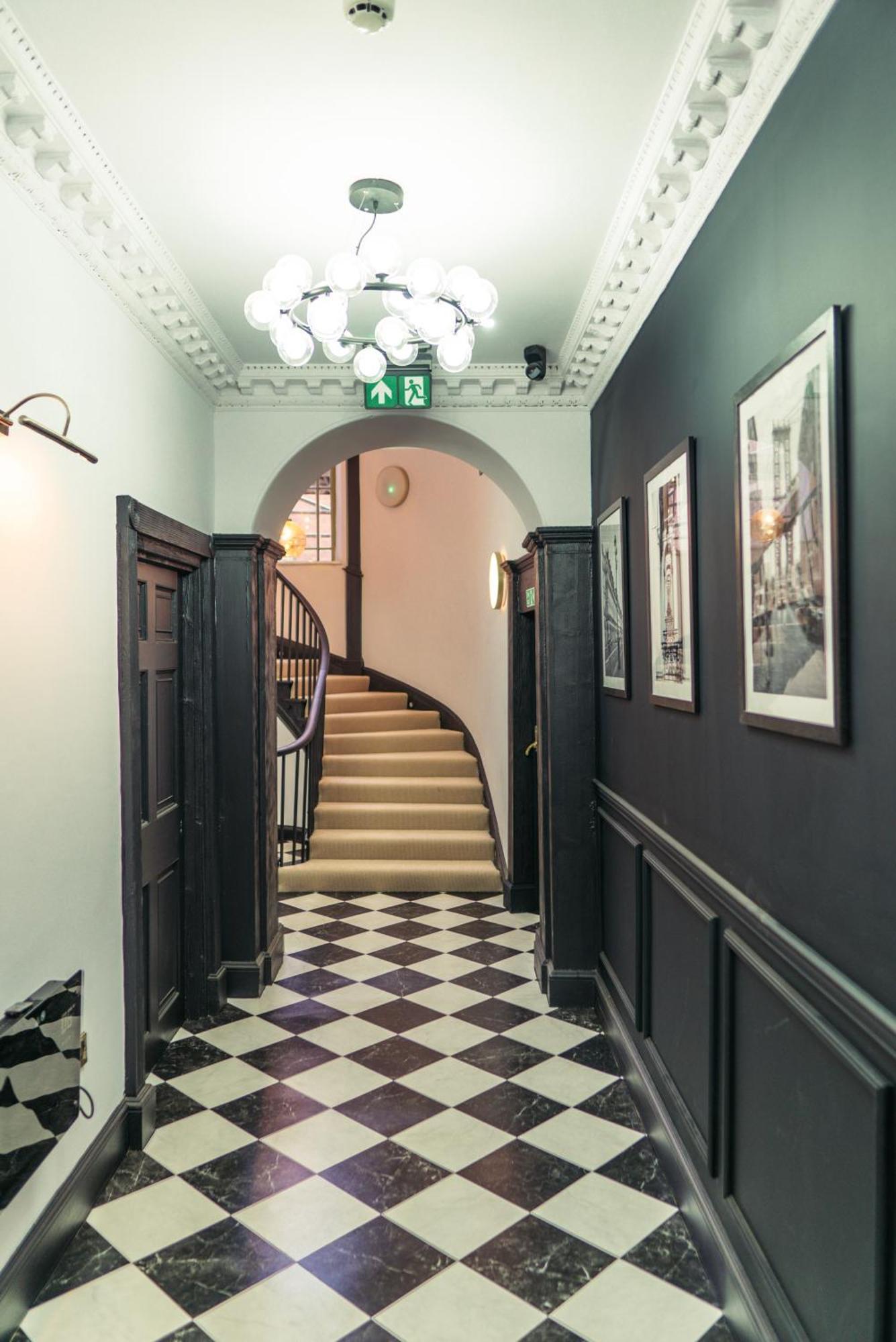 Magistrates Penthouse Suite - Town Centre Apartments With Spa Morpeth Dış mekan fotoğraf